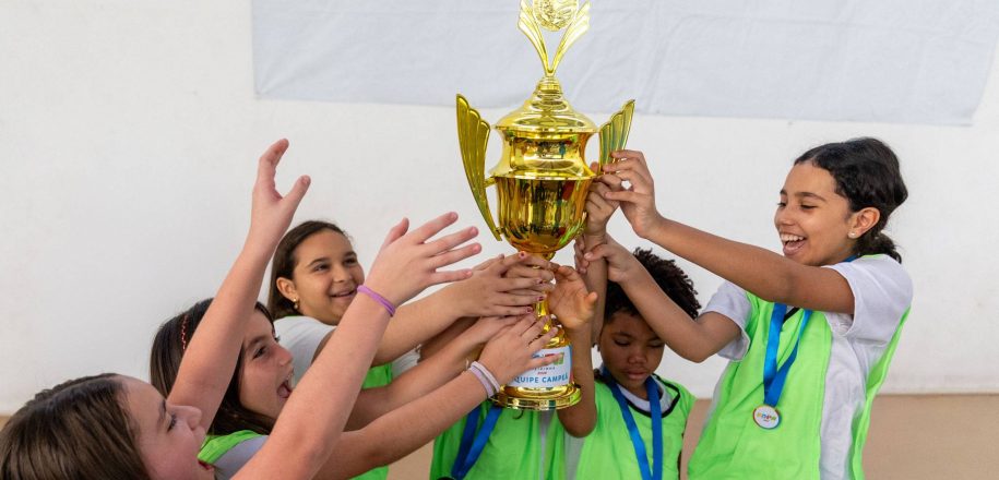Meninas brilham na Final da Copa Vieirinha de Futsal