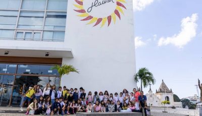 Crianças despertam interesse sobre resenha crítica em sessão especial no Cine Glauber Rocha