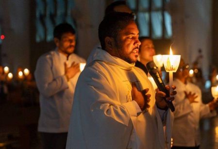 Santuário Nossa Senhora de Fátima realiza Procissão das Velas no próximo domingo
