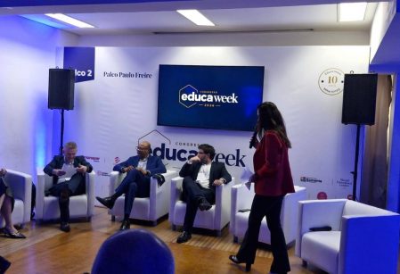 Diretor do Vieira participa em São Paulo da Educa Week e discute identidade e pertencimento na educação