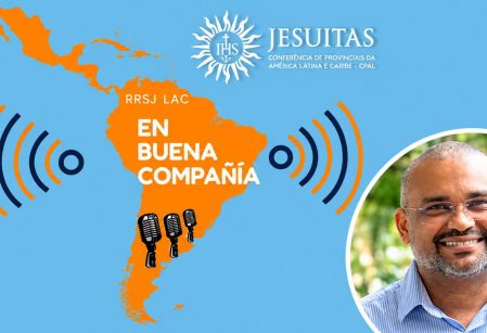 Visita de colégio colombiano ao Vieira é destaque no podcast internacional En Buena Compañia