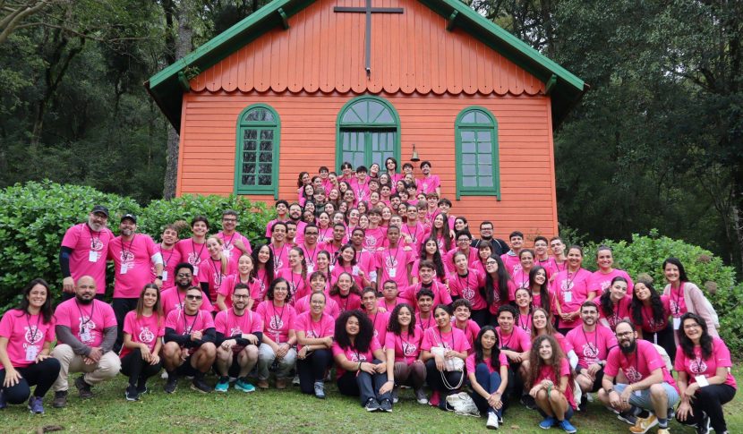 Estudantes do Vieira participam do 9º Encontro de Formação Integral no Rio Grande do Sul