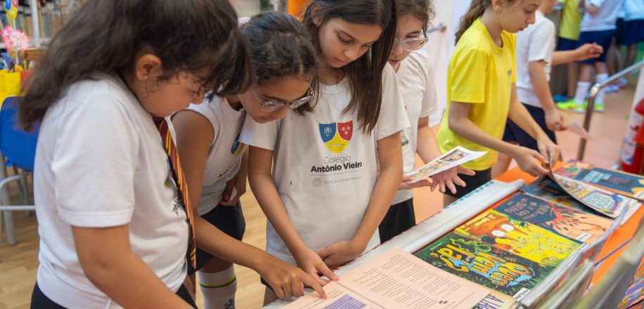 Biblioteca do Vieirinha celebra Dia Nacional do Livro com programação especial para crianças
