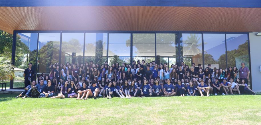 Jovens vieirenses refletem sobre liderança responsável em dia de formação no Sítio Loyola