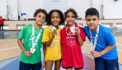 Gincana Recreativa agita Semana da Criança no Vieirinha e  arrecada 6 toneladas de donativos 